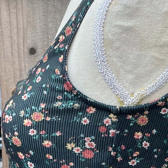 Shirt Bundle Womens SIZE Large Tee Tank Blouse - Picture 3 of 10